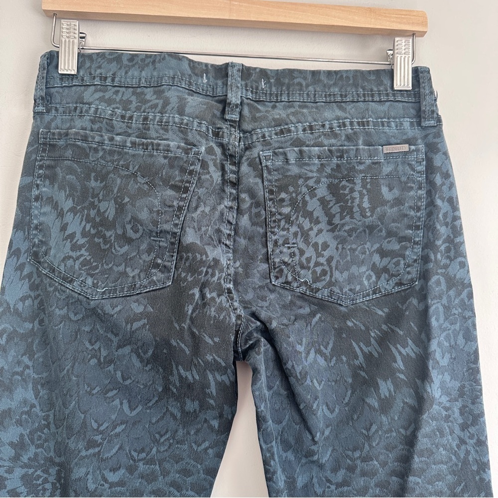 Fidelity Dark Blue Skinny Low Rise Scoop Plume Print Pants Size 25 - Picture 4 of 12